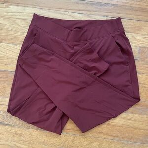 Athleta Brooklyn, 10P